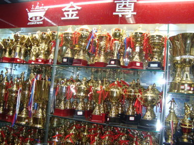 廠家直銷定制 優(yōu)質(zhì)高檔塑料獎(jiǎng)杯獎(jiǎng)座，批發(fā)量大優(yōu)惠